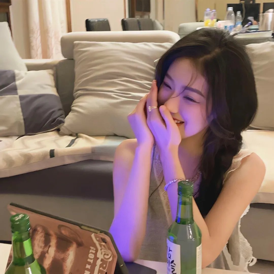 莫负当年情 封面