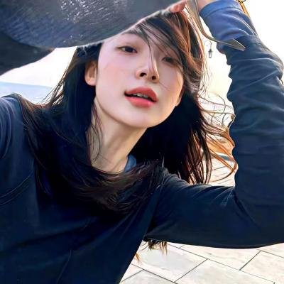 以你的语言呼唤我 封面